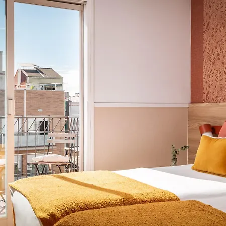 מלון Bypillow House