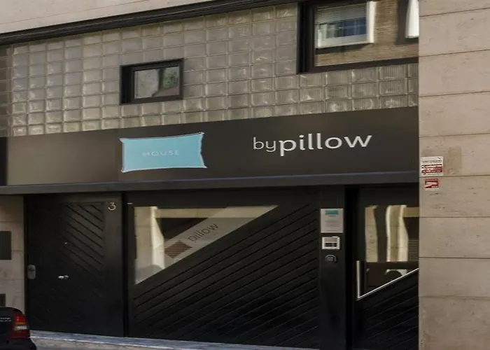 Bypillow House