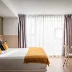 Bypillow House *