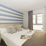 Bypillow House Hotell *