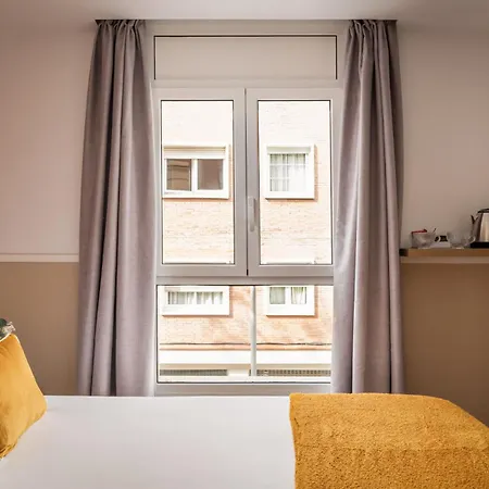 Отель Bypillow House *