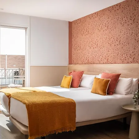 Bypillow House Отель