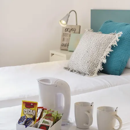 Bypillow House Отель *