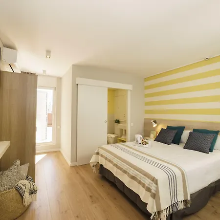 Отель Bypillow House