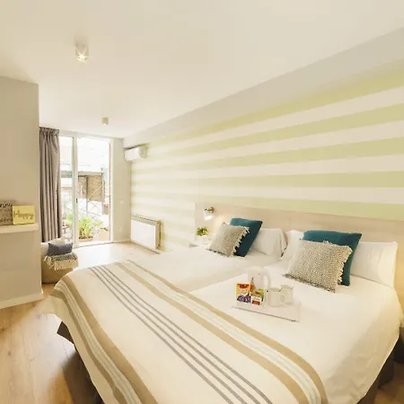 Bypillow House Отель
